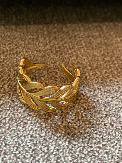 Nemesacél nyitott gyűrű